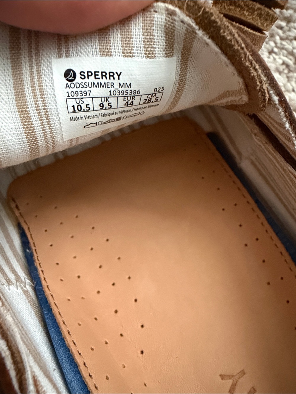 Brown/Tan Men's Boat Shoes - Picture 6 of 6
